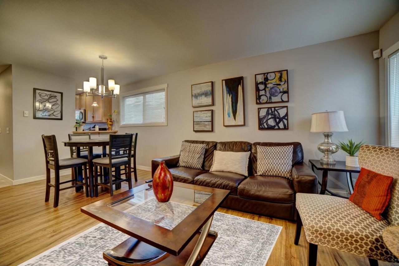 Cozy 2 Bedroom Townhouse In Northgate Seattle Esterno foto