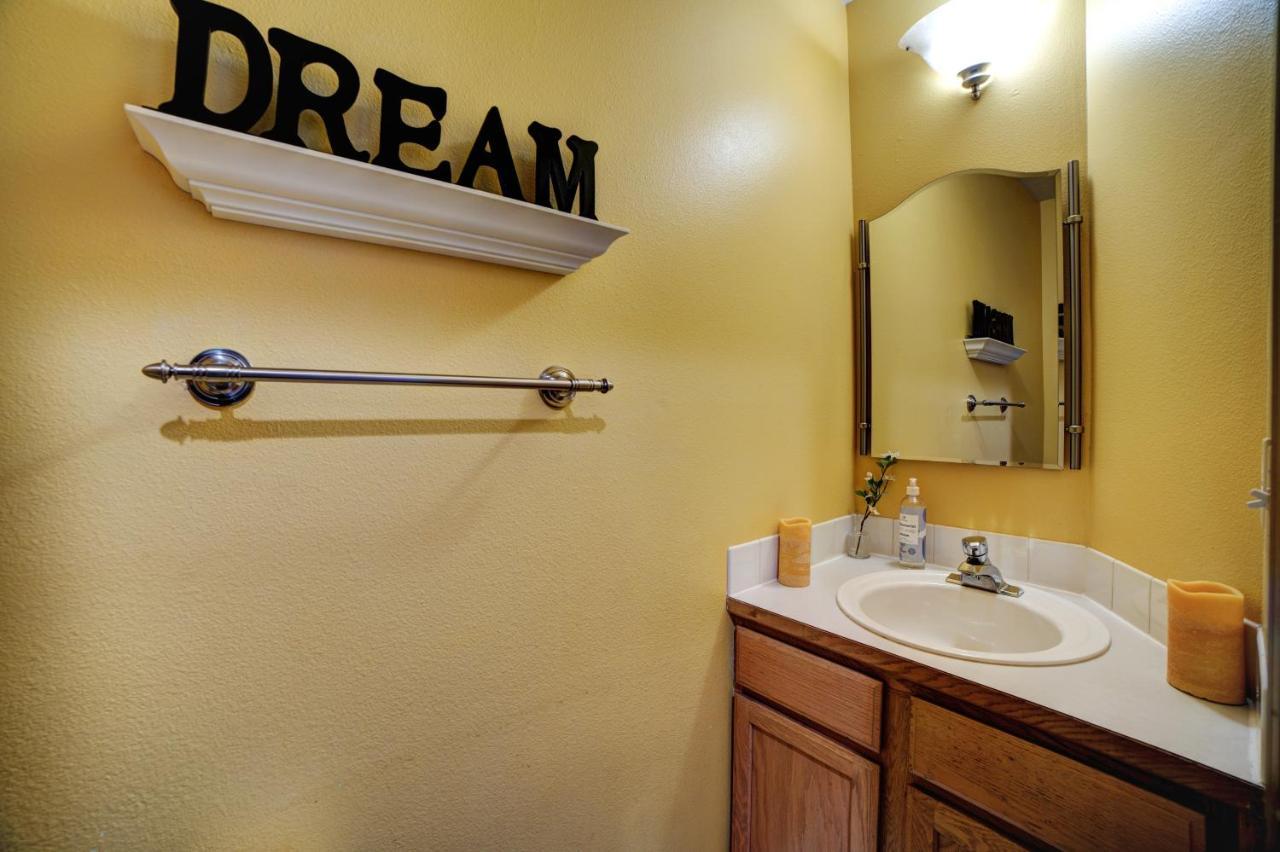 Cozy 2 Bedroom Townhouse In Northgate Seattle Esterno foto
